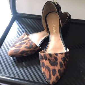 Charming Carlie Cheetah flats sandal